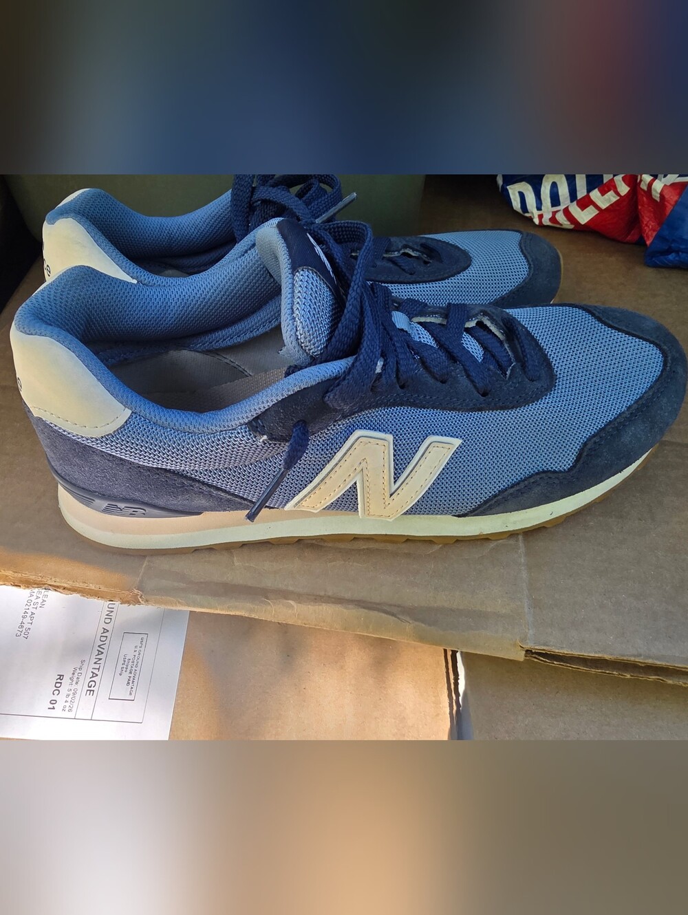 Used New Balance Men's Size 10 Navy and Light Blue Sneakers In Good Condion